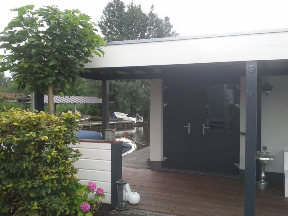 overkapping op maat gemaakt.